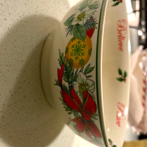 Spode Christmas Tree 6” 2017 Annual Revere Bowl - Picture 3 of 4